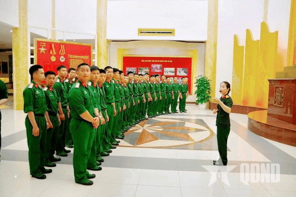 Trung đoàn mang truyền thống "Đoàn Ký Con"