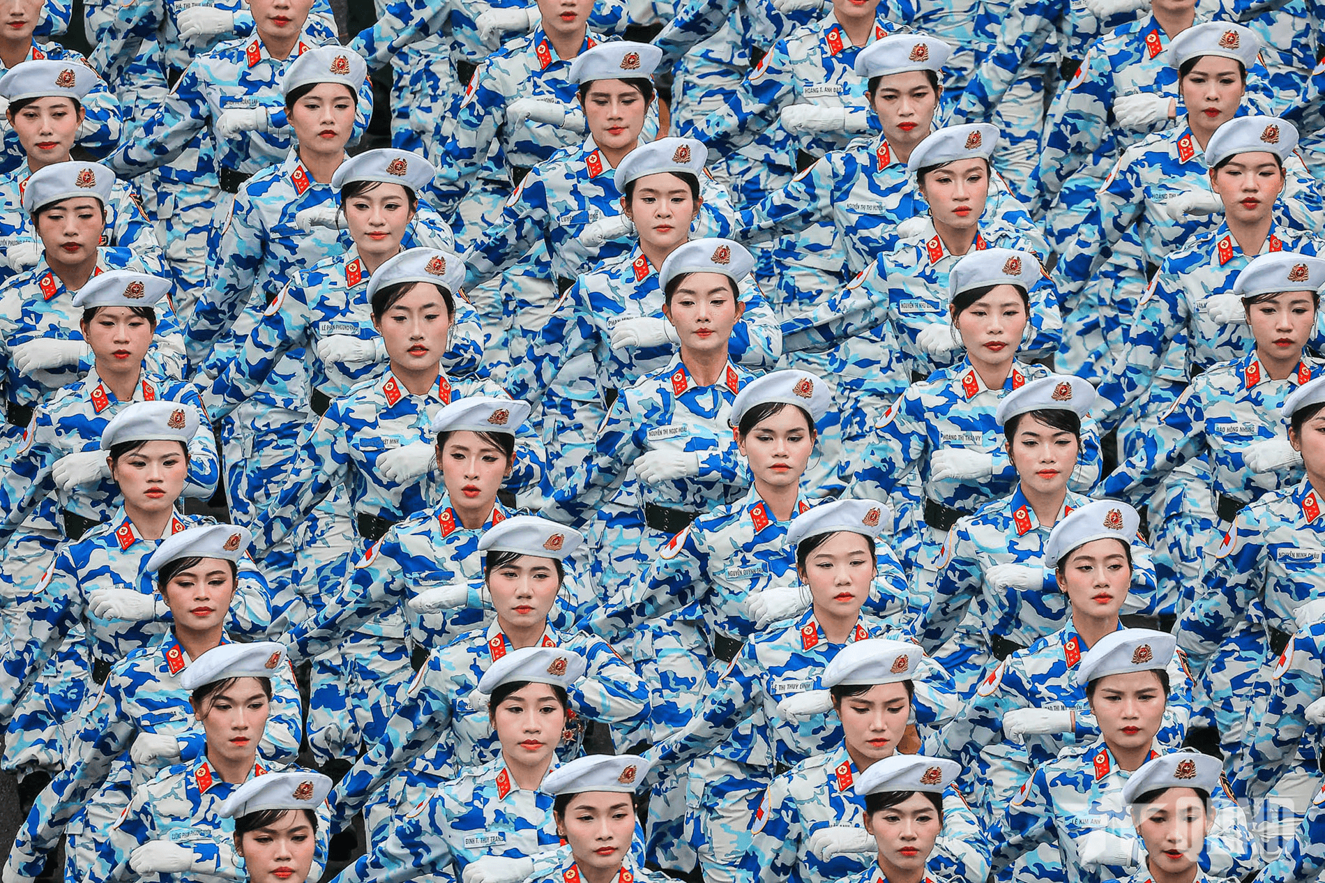 Khí thế hào hùng