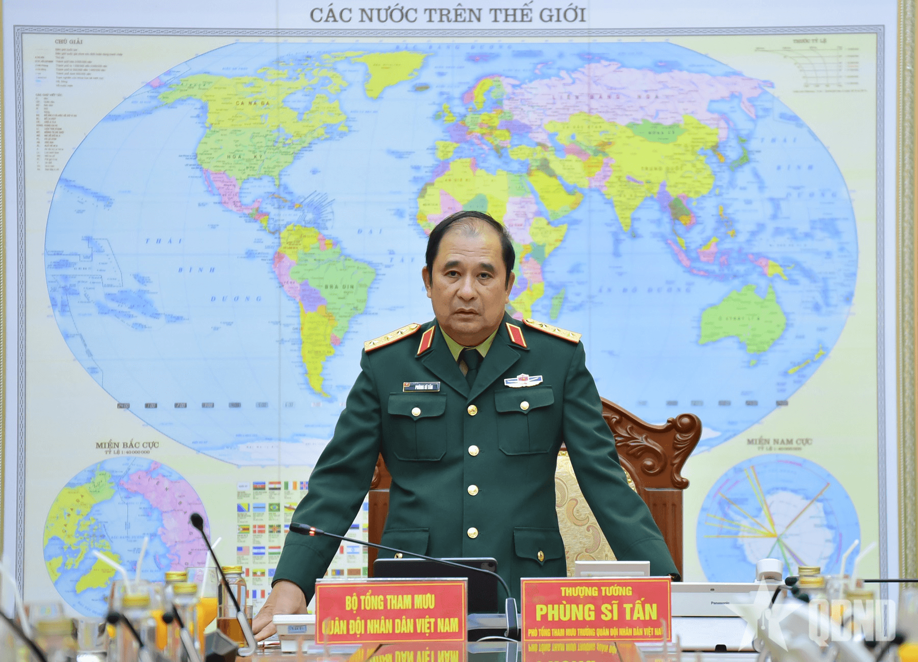 Thượng tướng Phùng Sĩ Tấn chủ trì hội nghị bình xét khen thưởng Bộ Tổng Tham mưu năm 2025