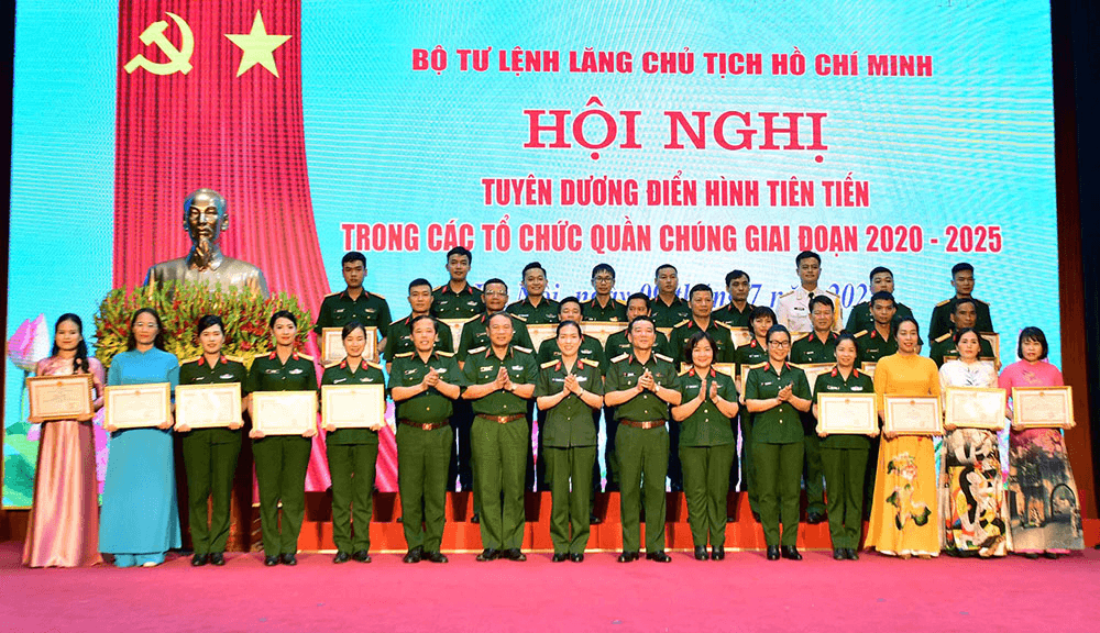Phát huy vai trò tổ chức quần chúng trong thực hiện nhiệm vụ chính trị đặc biệt