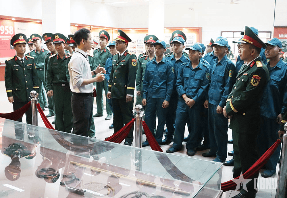Lắng lòng tri ân Di tích nhà tù Phú Lợi