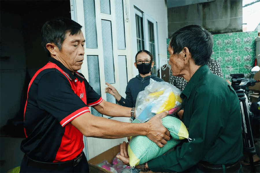 Ấm lòng người ở trọ