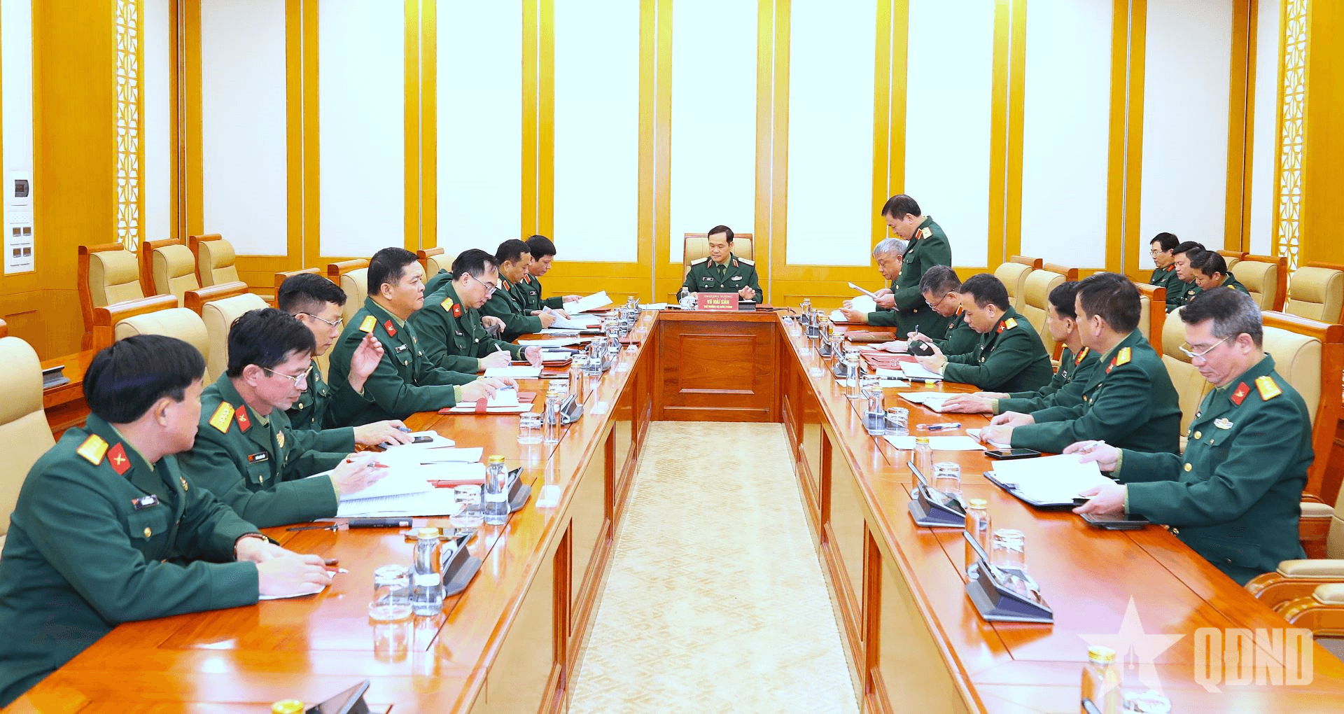 Thượng tướng Vũ Hải Sản làm việc về điều chỉnh quy hoạch mặt bằng doanh trại Quân khu bộ/Quân khu 4