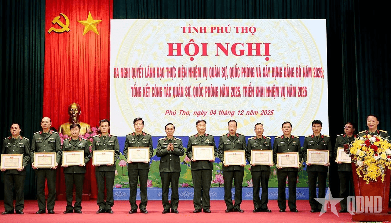 Đảng ủy Quân sự tỉnh Phú Thọ lãnh đạo, chỉ đạo thực hiện tốt các mục tiêu, nhiệm vụ quân sự, quốc phòng