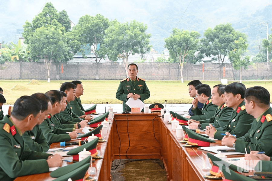 Quân khu 2 kiểm tra công tác chuẩn bị Lễ khởi công Dự án thành phần số 2 rà phá bom mìn, vật nổ