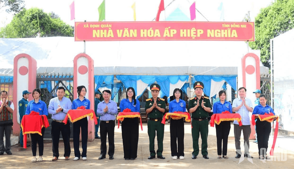 Thêm một công trình văn hoá cộng đồng ý nghĩa dành tặng đồng bào Châu Mạ