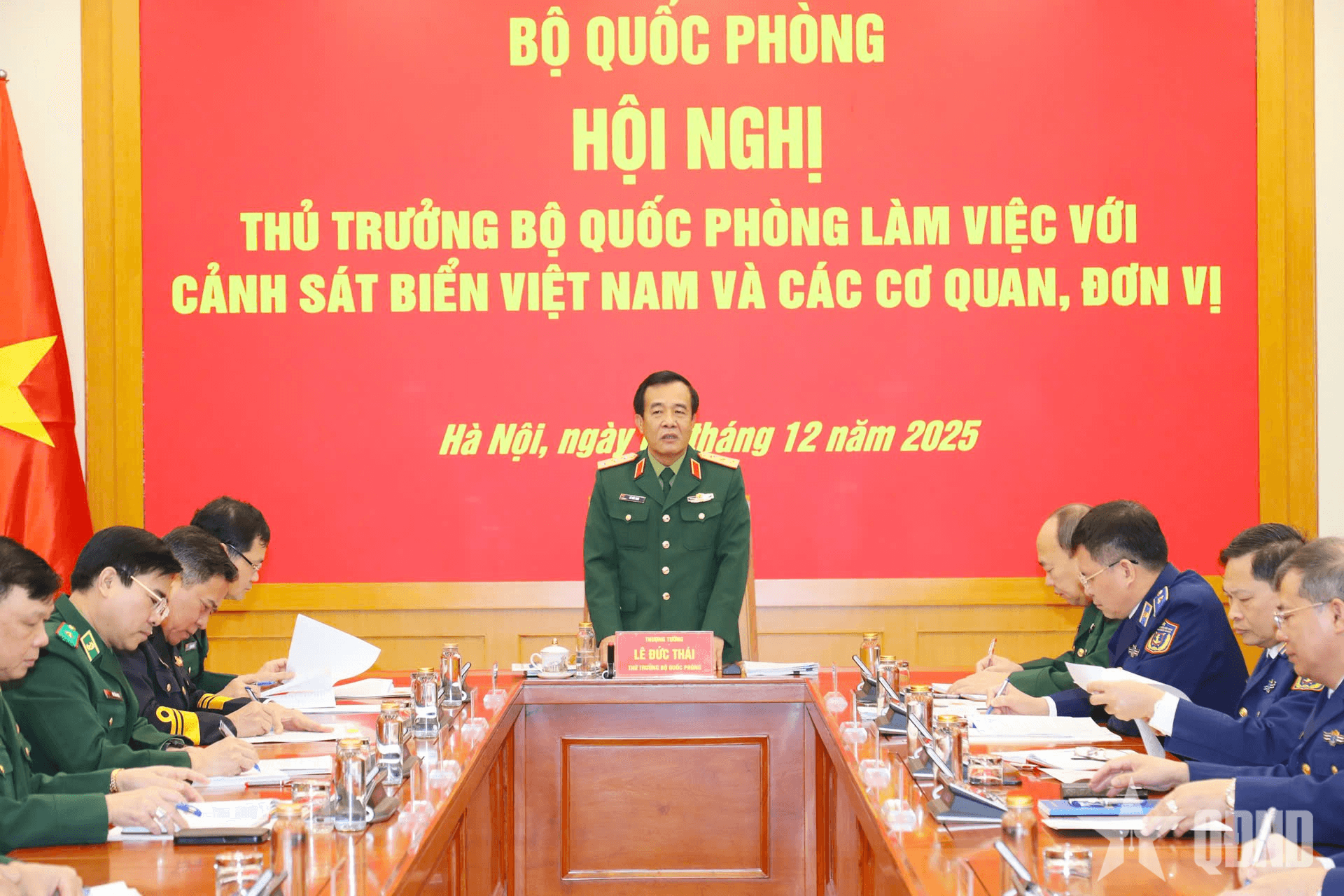 Thượng tướng Lê Đức Thái làm việc với Cảnh sát biển Việt Nam