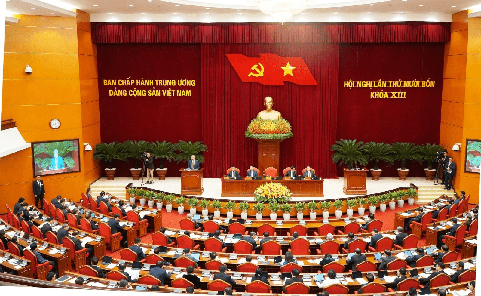 Phát triển nền tảng tư tưởng của Đảng - Bài 1: Kiên định, trung thành và độc lập, sáng tạo