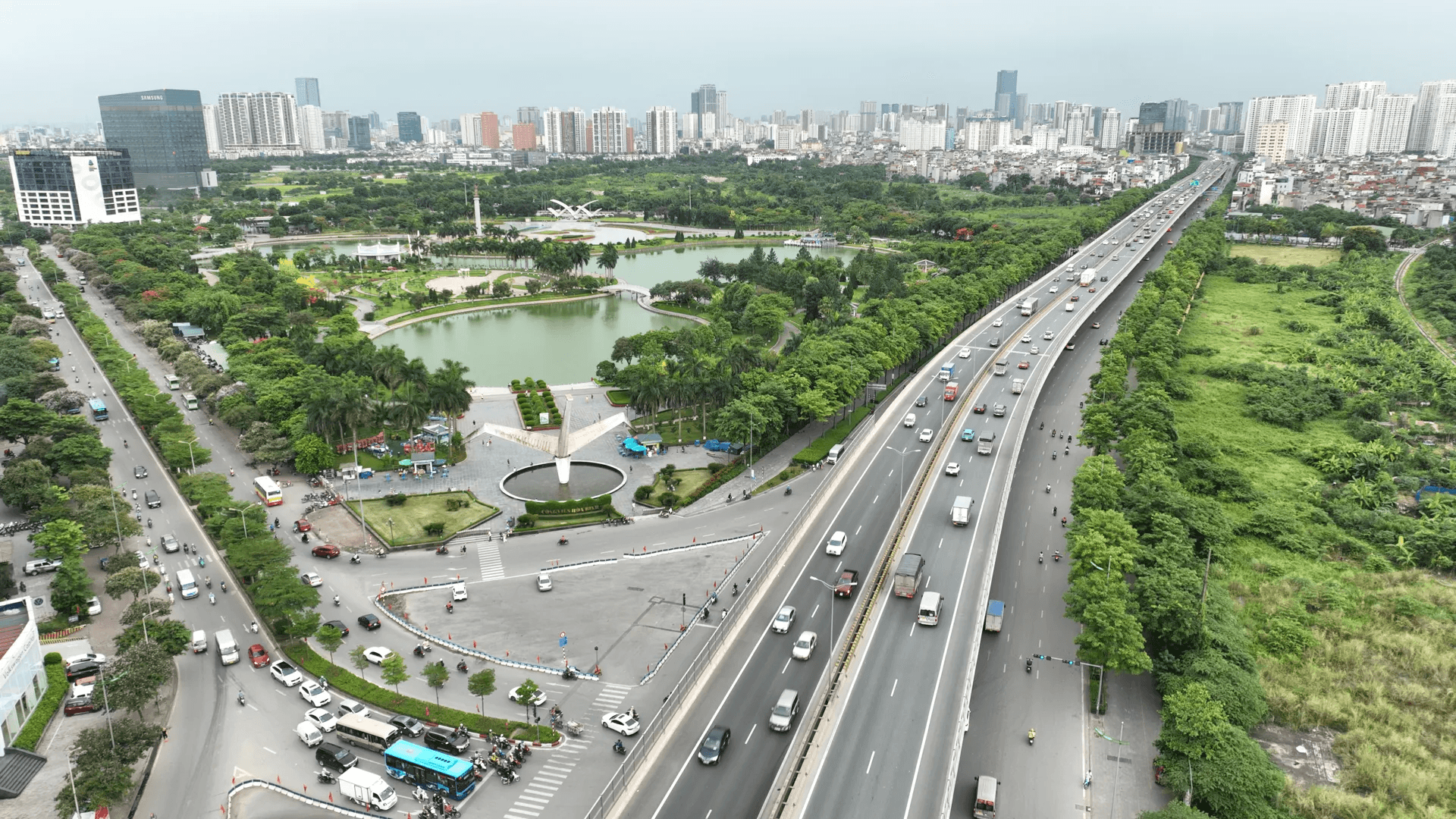 Không gian xanh từ “đất vàng”