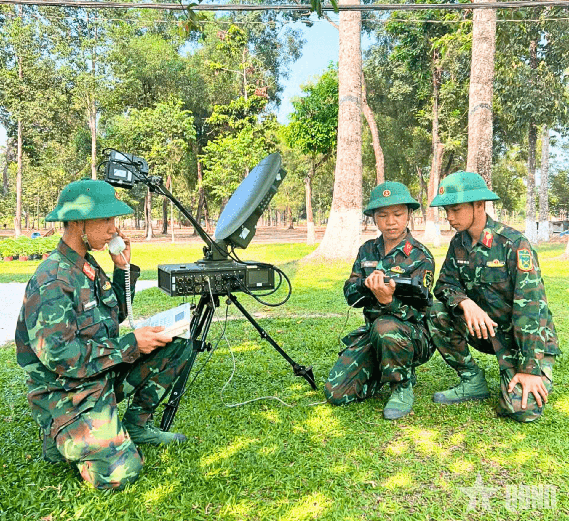 Giữ vững “mạch máu” thông tin trong mọi tình huống