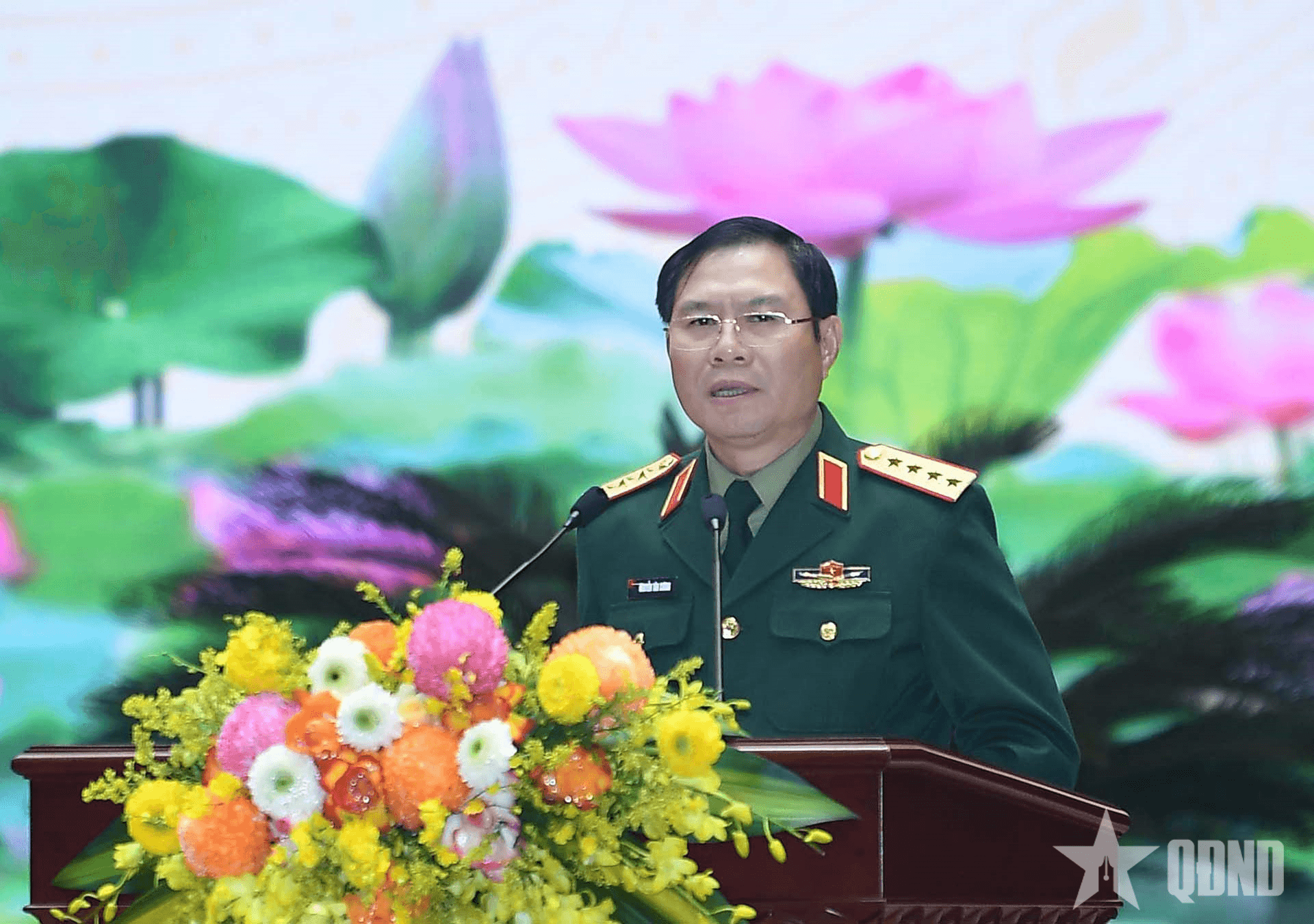Đại tướng Nguyễn Tân Cương chủ trì hội nghị về quản lý biên giới biển