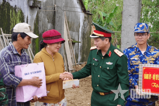 Tư lệnh Quân khu 5 kiểm tra tiến độ “Chiến dịch Quang Trung” tại Đắk Lắk