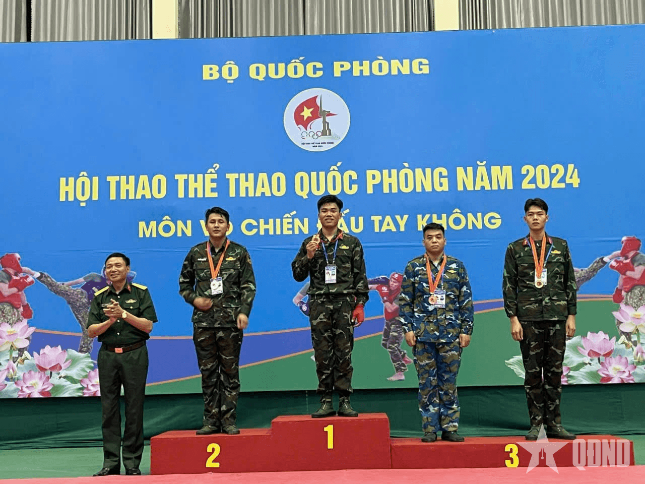 Sĩ quan đặc công trẻ nhiều thành tích
