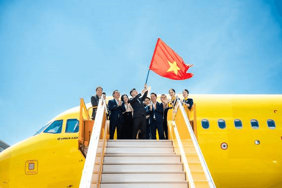 Khát vọng bầu trời và tầm nhìn của Bầu Hiển