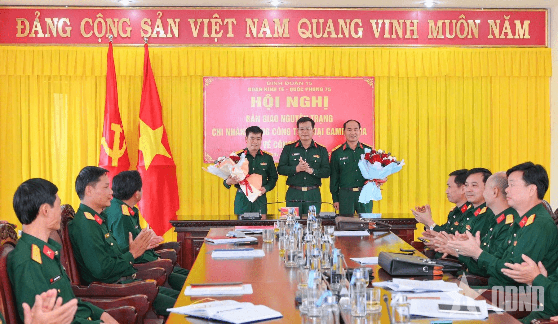 Binh đoàn 15 bàn giao nguyên trạng Chi nhánh Tổng công ty 15 tại Campuchia về Công ty 386