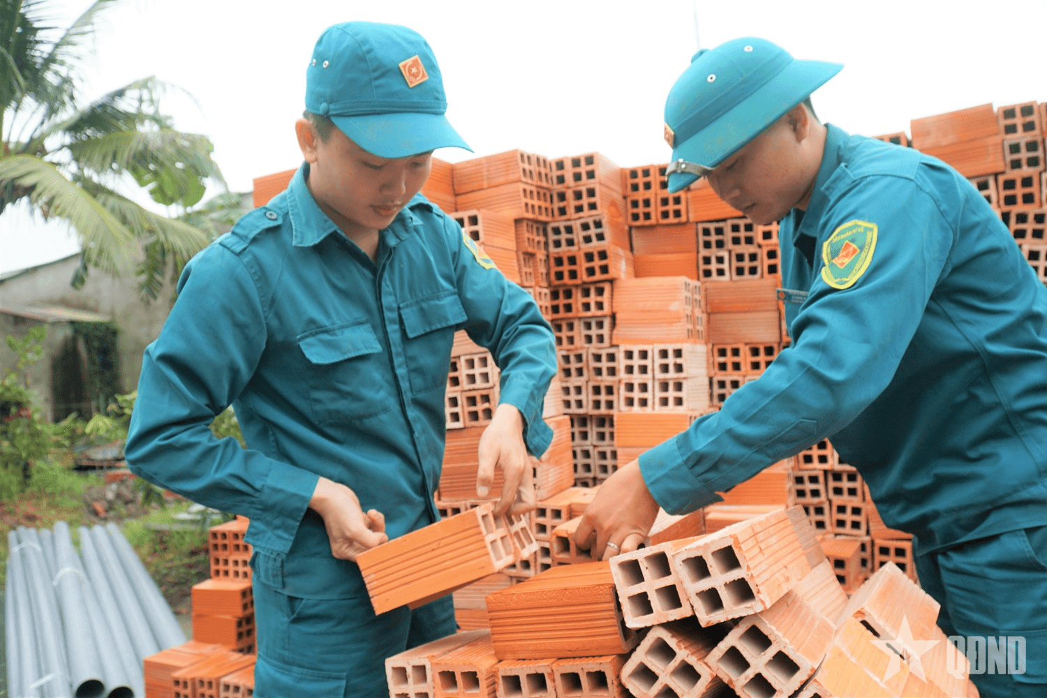 Bộ CHQS TP Cần Thơ: Xây “thế trận lòng dân” bằng việc làm cụ thể, thiết thực