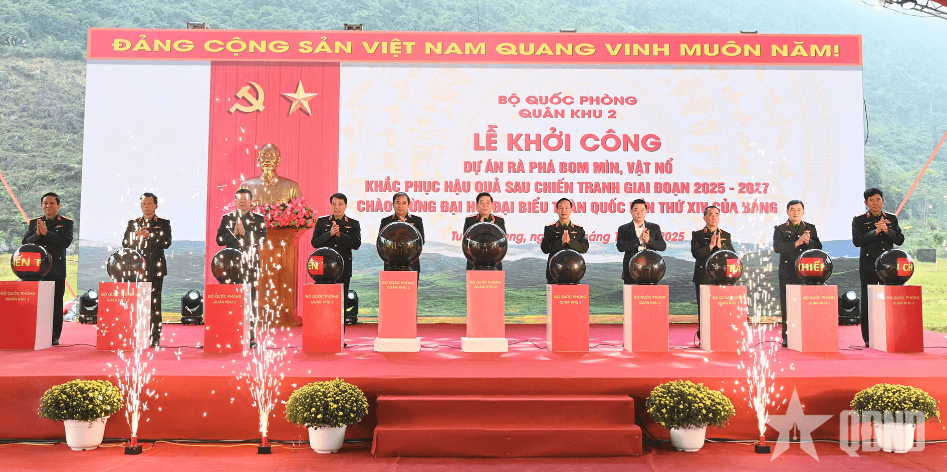Địa bàn Quân khu 2 còn hơn 280.000 ha đất bị ô nhiễm bom mìn, vật nổ