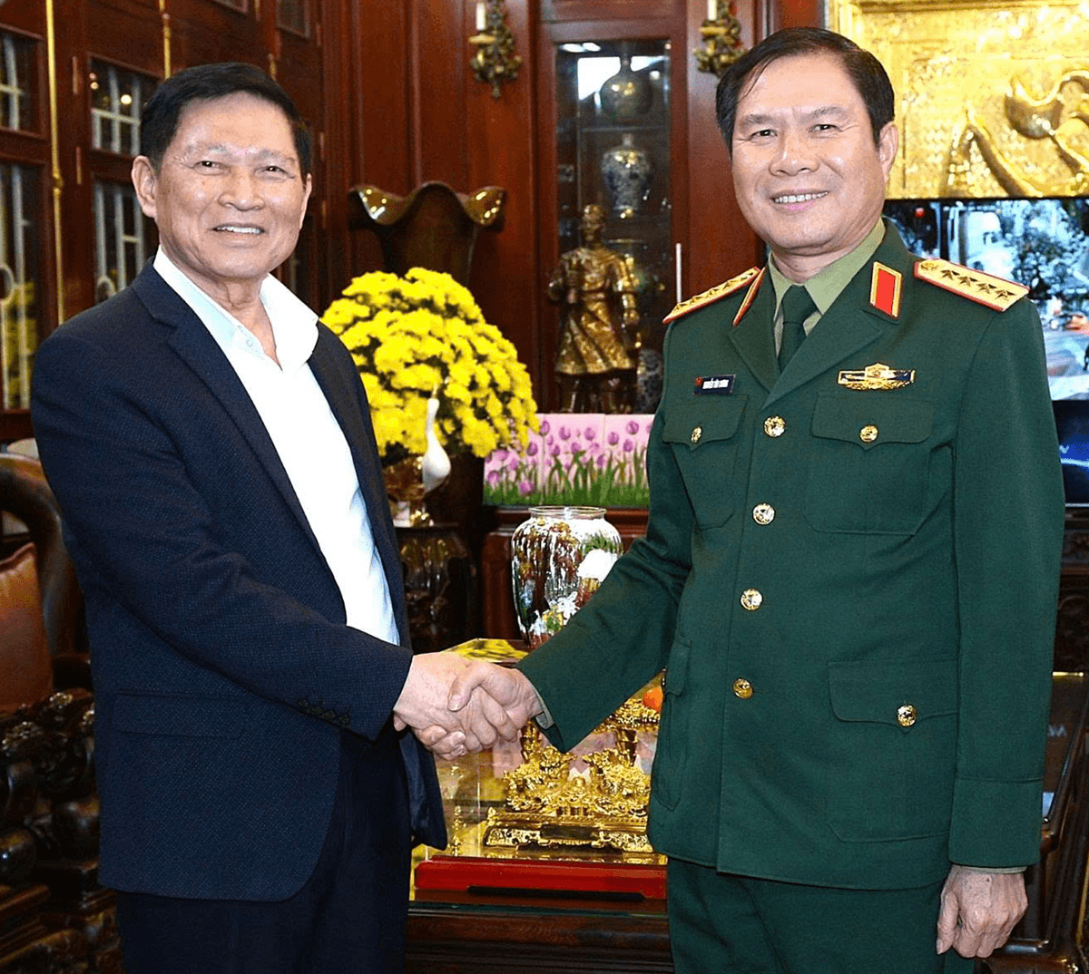 Đại tướng Nguyễn Tân Cương tri ân các đồng chí nguyên lãnh đạo Bộ Quốc phòng