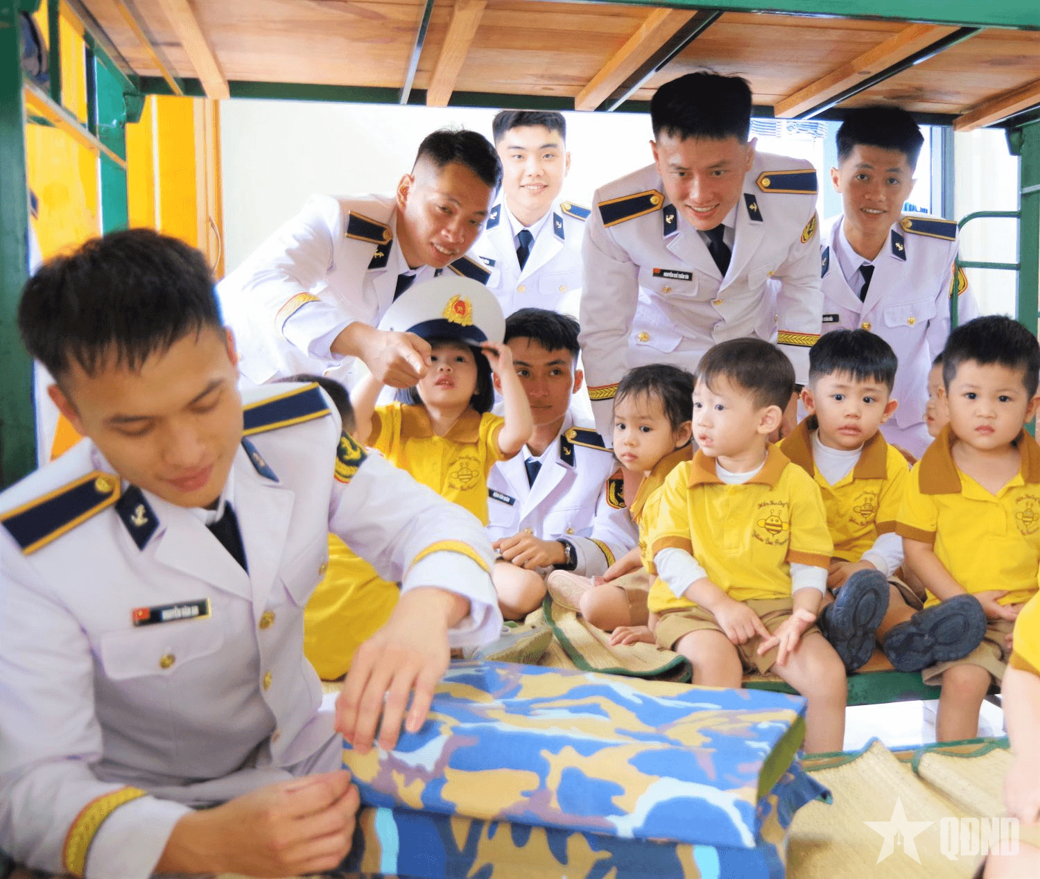 Hơn 1.500 giáo viên, học sinh giao lưu, trải nghiệm tại Học viện Hải quân