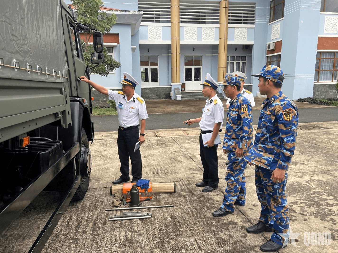 Lữ đoàn 682 tham gia Hội thi vũ khí tốt, xe - máy, kho trạm, xưởng chính quy, mẫu mực, an toàn