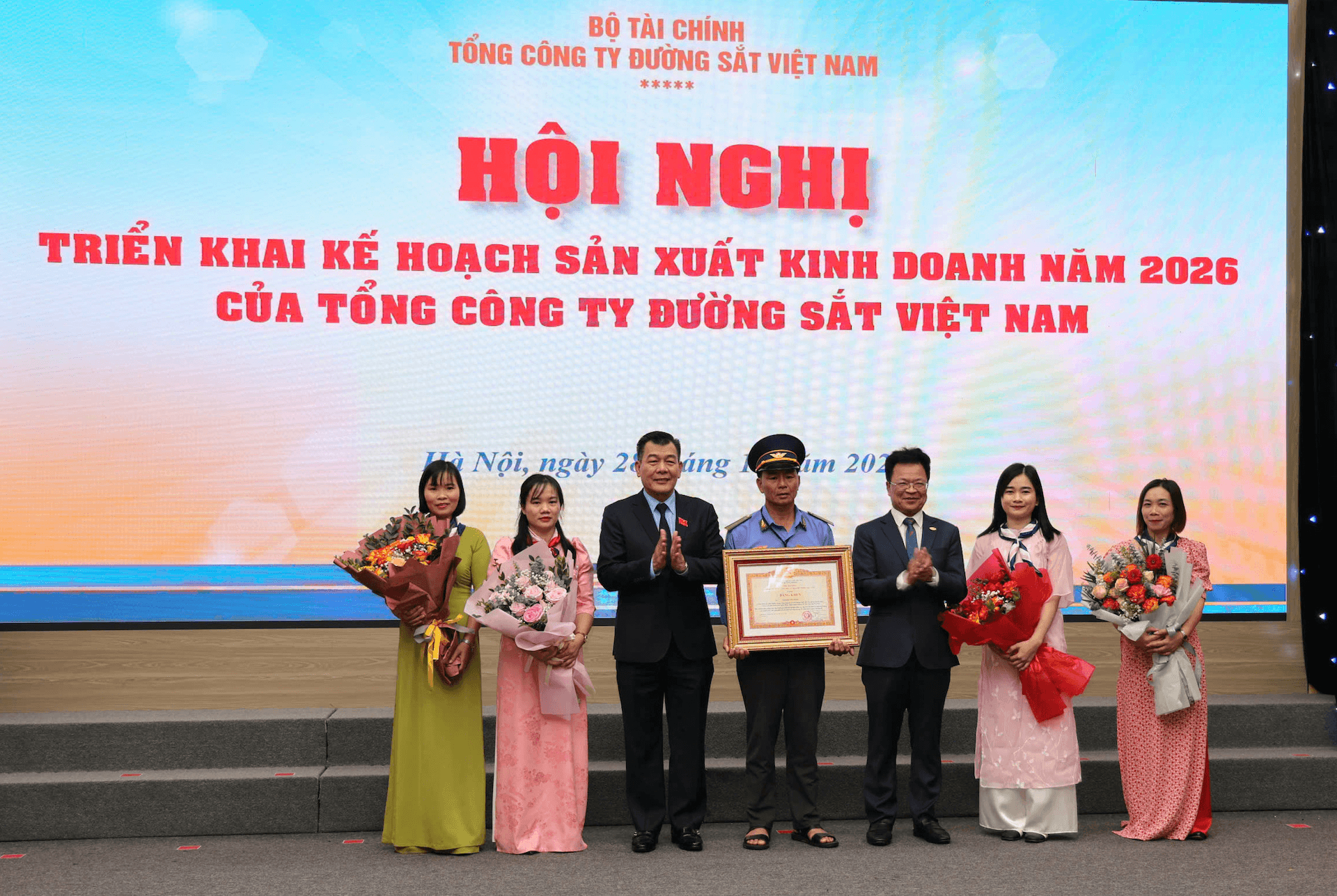 Sẵn sàng tham gia xây dựng, quản lý, vận hành tuyến đường sắt mới