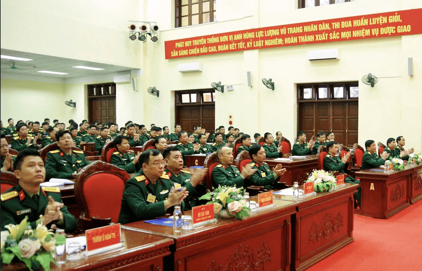Binh chủng Tăng thiết giáp tập huấn cán bộ năm 2026: Nâng cao trình độ đội ngũ cán bộ các cấp