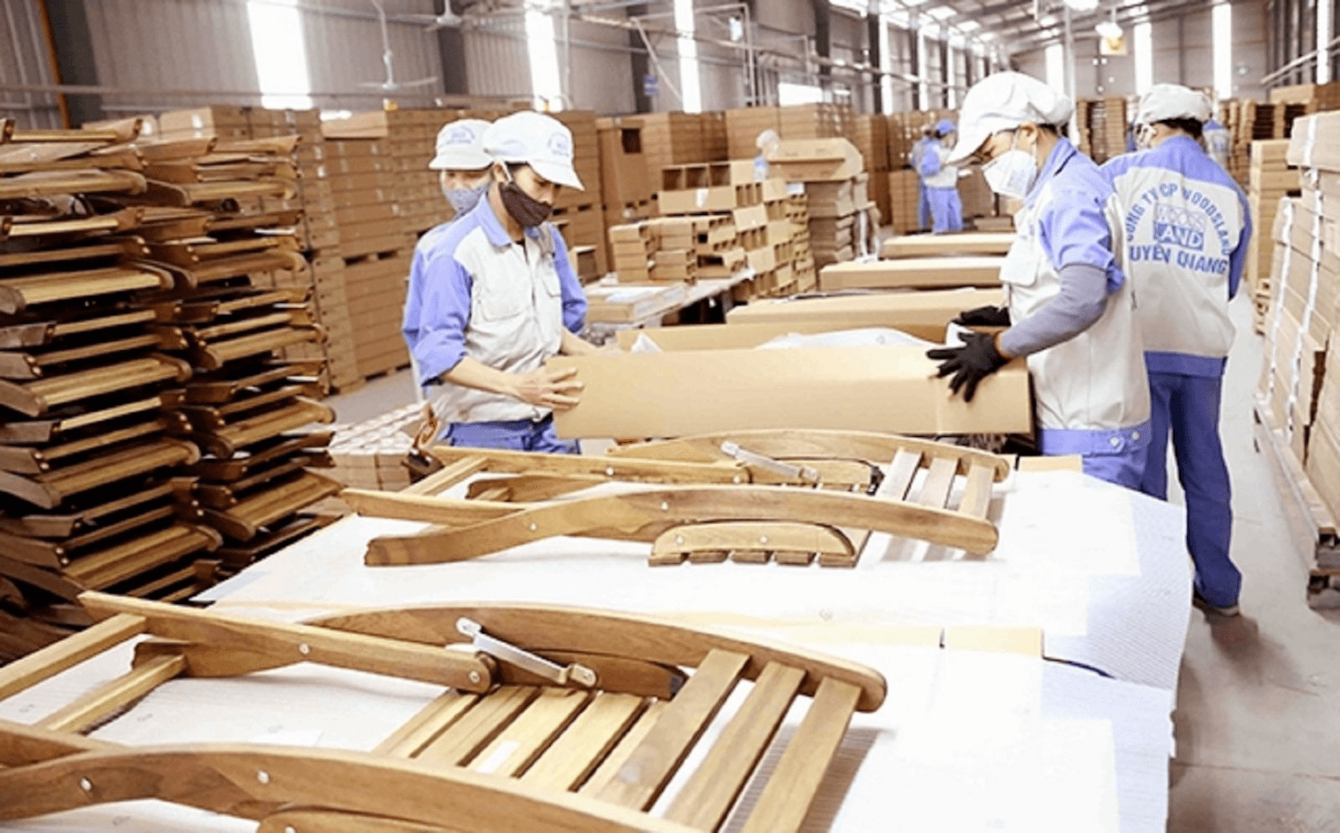 Hoa Kỳ hoãn việc tăng thuế đối với một số sản phẩm gỗ thành phẩm