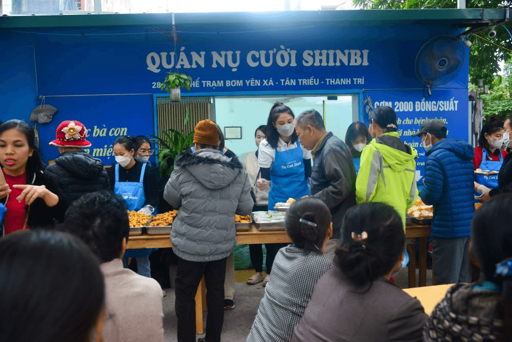 Quán cơm "Nụ cười Shinbi" ấm lòng người bệnh