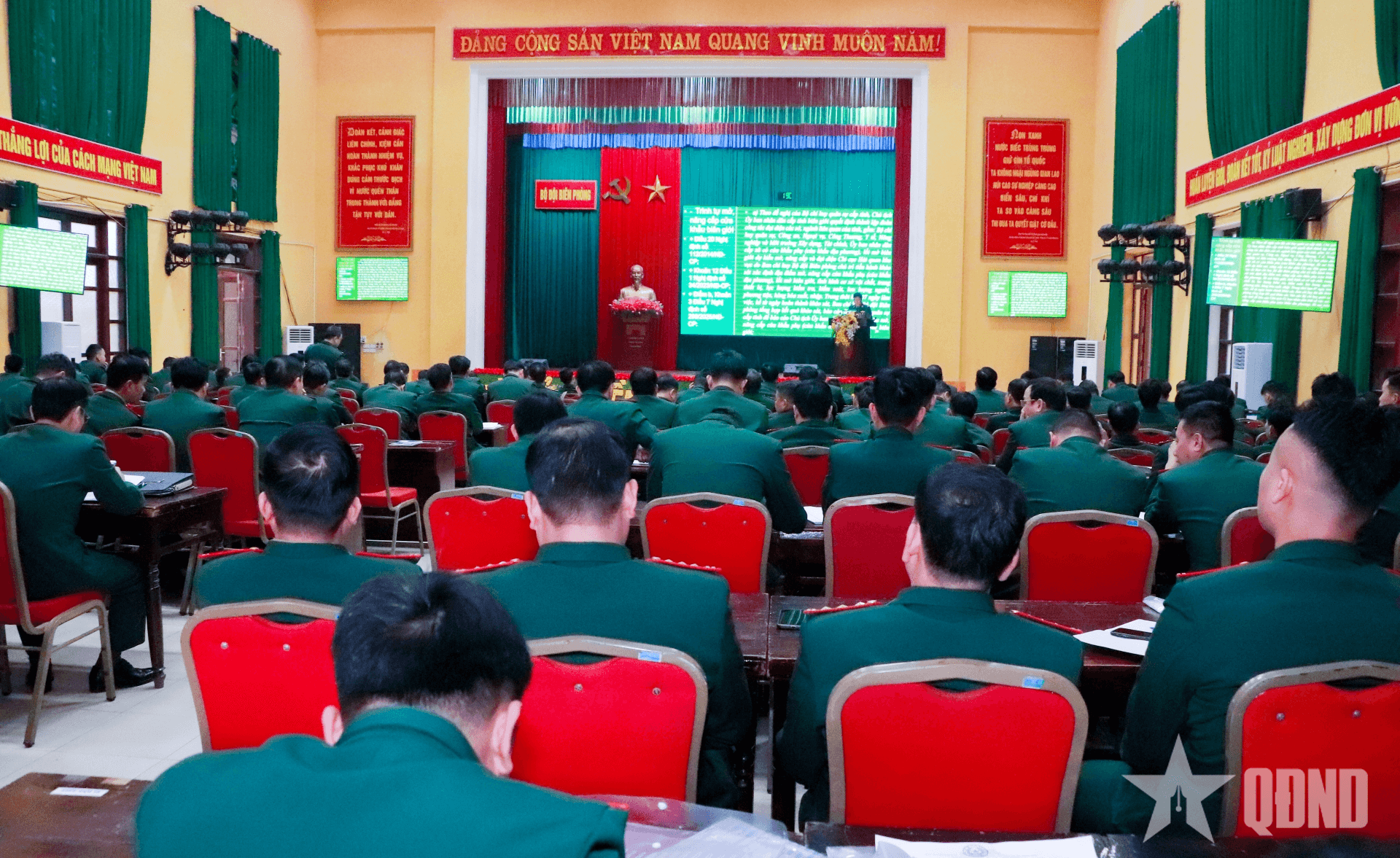 Bộ đội Biên phòng tập huấn cán bộ năm 2026