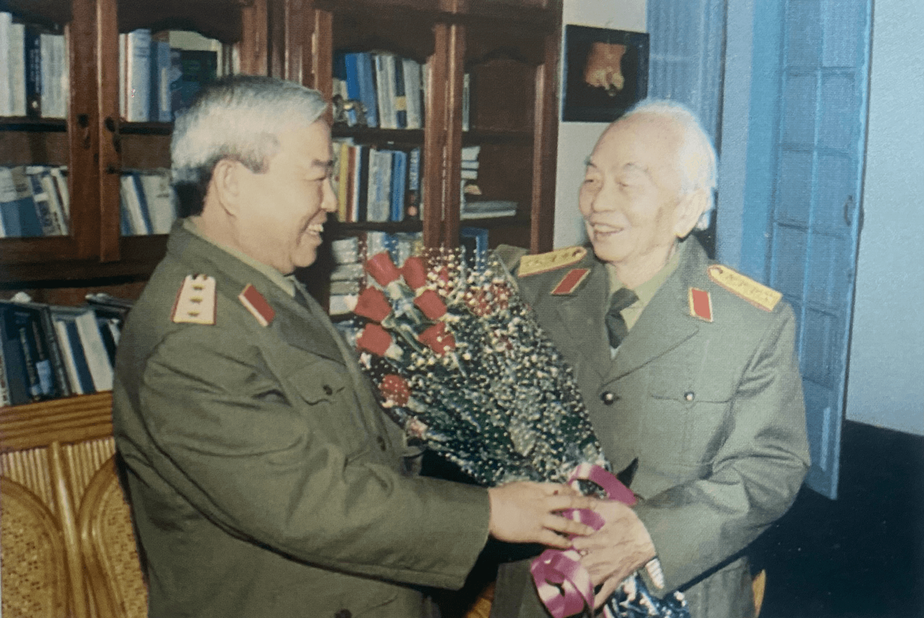 Một số hình ảnh về Đại tướng Lê Văn Dũng lúc sinh thời