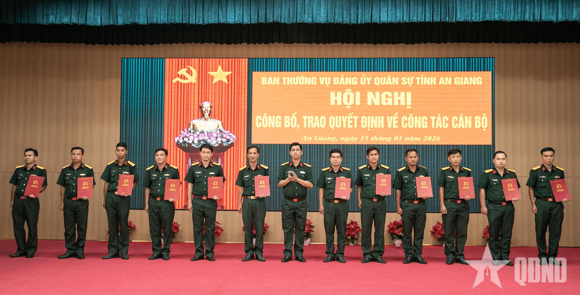 An Giang: 73 sĩ quan Quân đội nhận nhiệm vụ Chính trị viên phó Ban CHQS cấp xã