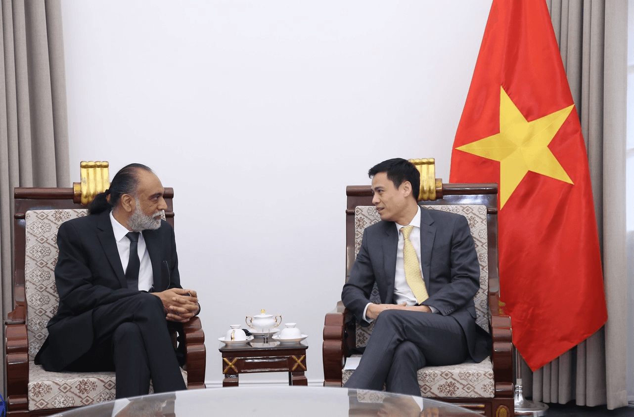 Việt Nam và Liên hợp quốc nhất trí tăng cường hợp tác thúc đẩy các sáng kiến quản trị công nghệ toàn cầu