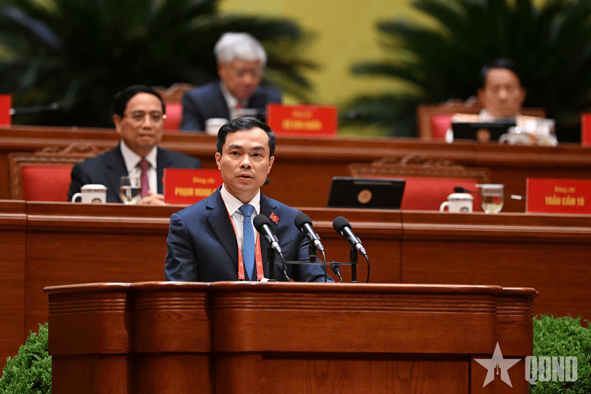Hoàn thiện lý luận về đường lối đổi mới của Đảng trong kỷ nguyên vươn mình của dân tộc