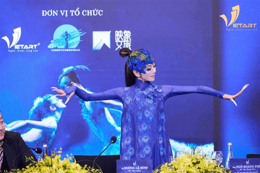 "Khổng Tước" của nghệ sĩ Trung Quốc Dương Lệ Bình sẽ công diễn tại Hà Nội