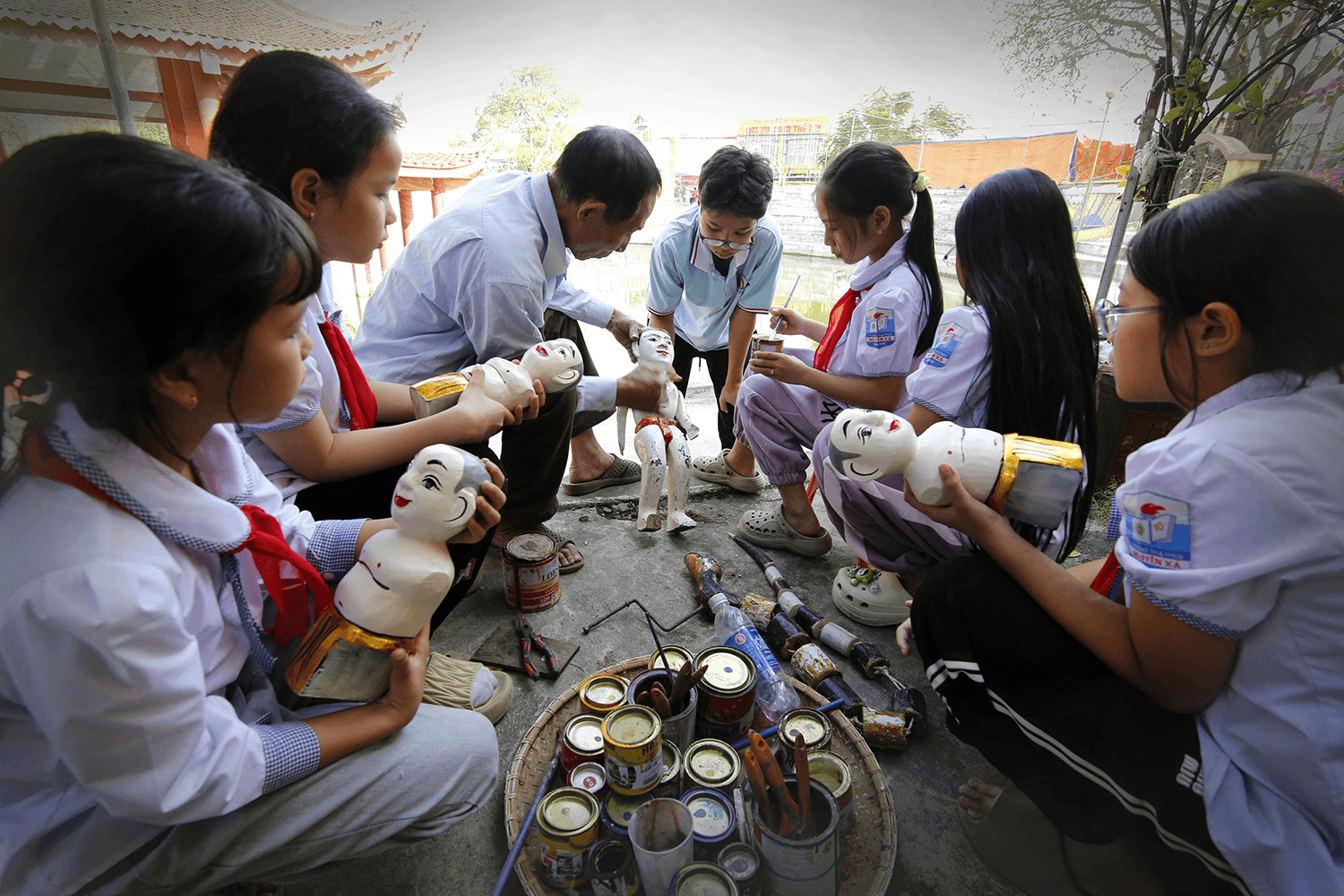 Về Nguyên Xá nghe rối kể chuyện