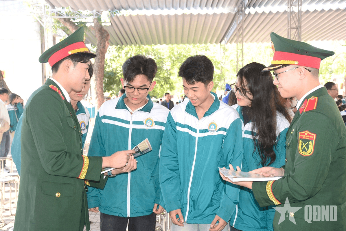 Học viện Quân y hướng nghiệp tuyển sinh quân sự tại Thanh Hóa