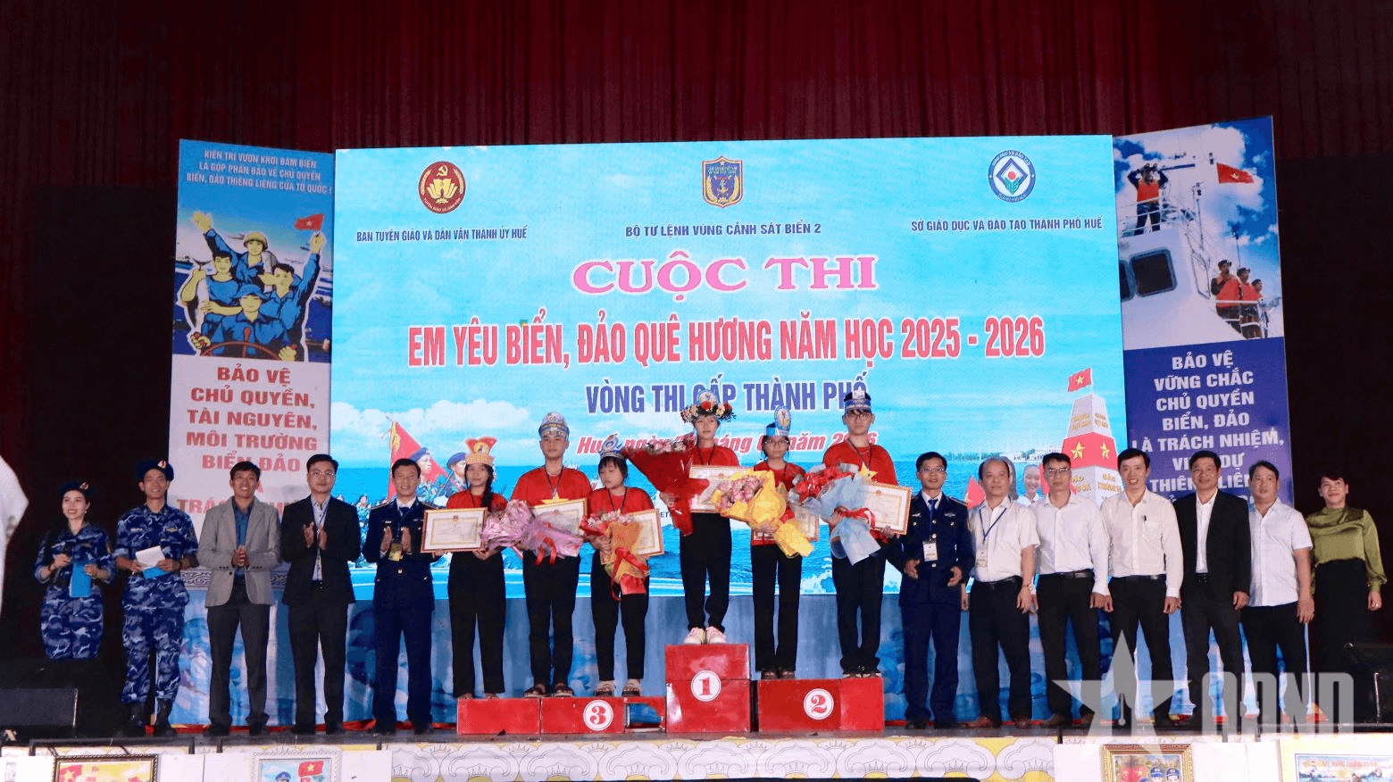200 “chiến sĩ nhỏ” thi chung kết “Em yêu biển, đảo quê hương” tại Huế, Quảng Trị