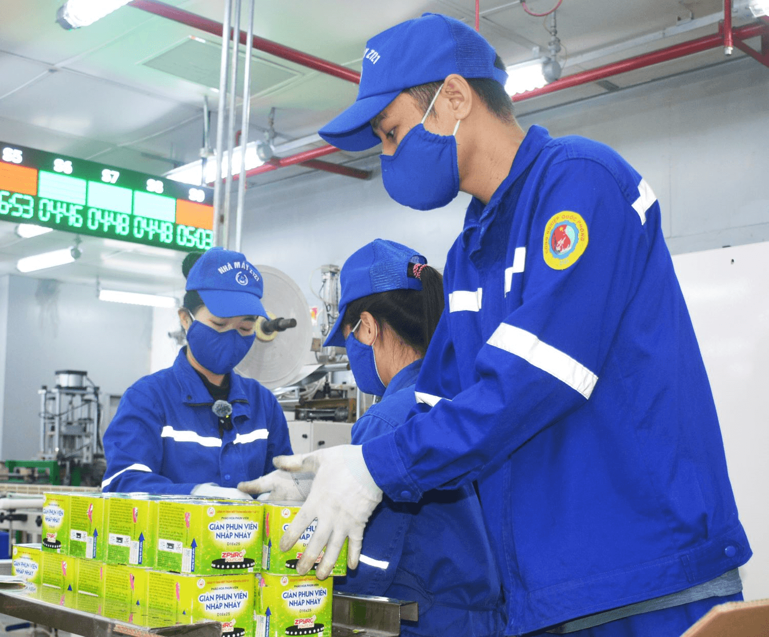 Tăng trưởng cao, bảo đảm tốt đời sống người lao động