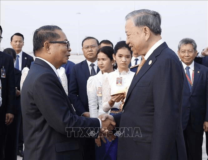 Tổng Bí thư Tô Lâm bắt đầu chuyến thăm cấp Nhà nước tới Vương quốc Campuchia