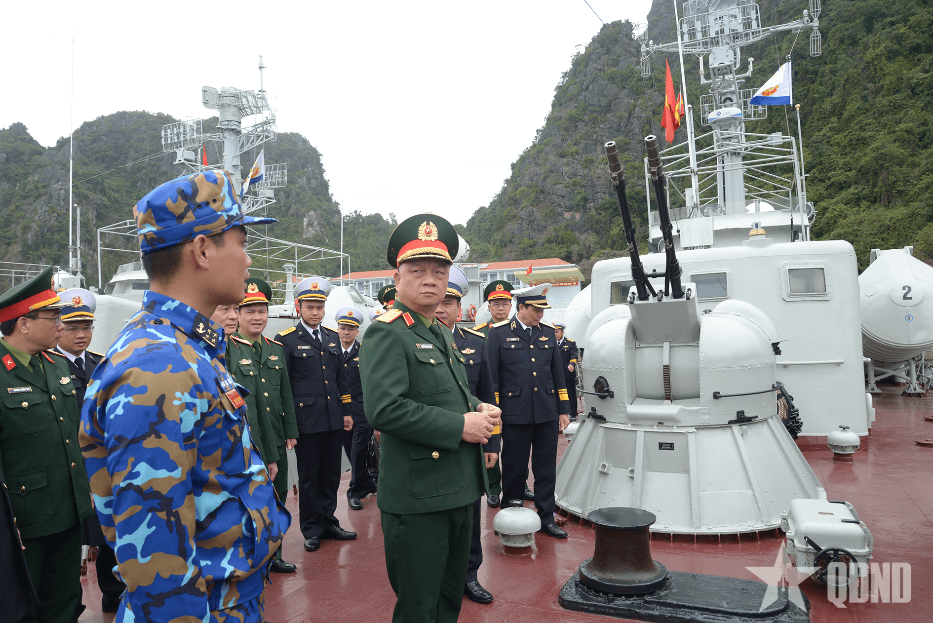 Thượng tướng Nguyễn Quang Ngọc thăm, kiểm tra, chúc Tết Sư đoàn 395 và Lữ đoàn 170