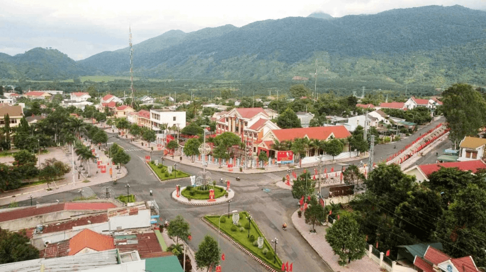Dùng hình nộm nhử máy bay địch