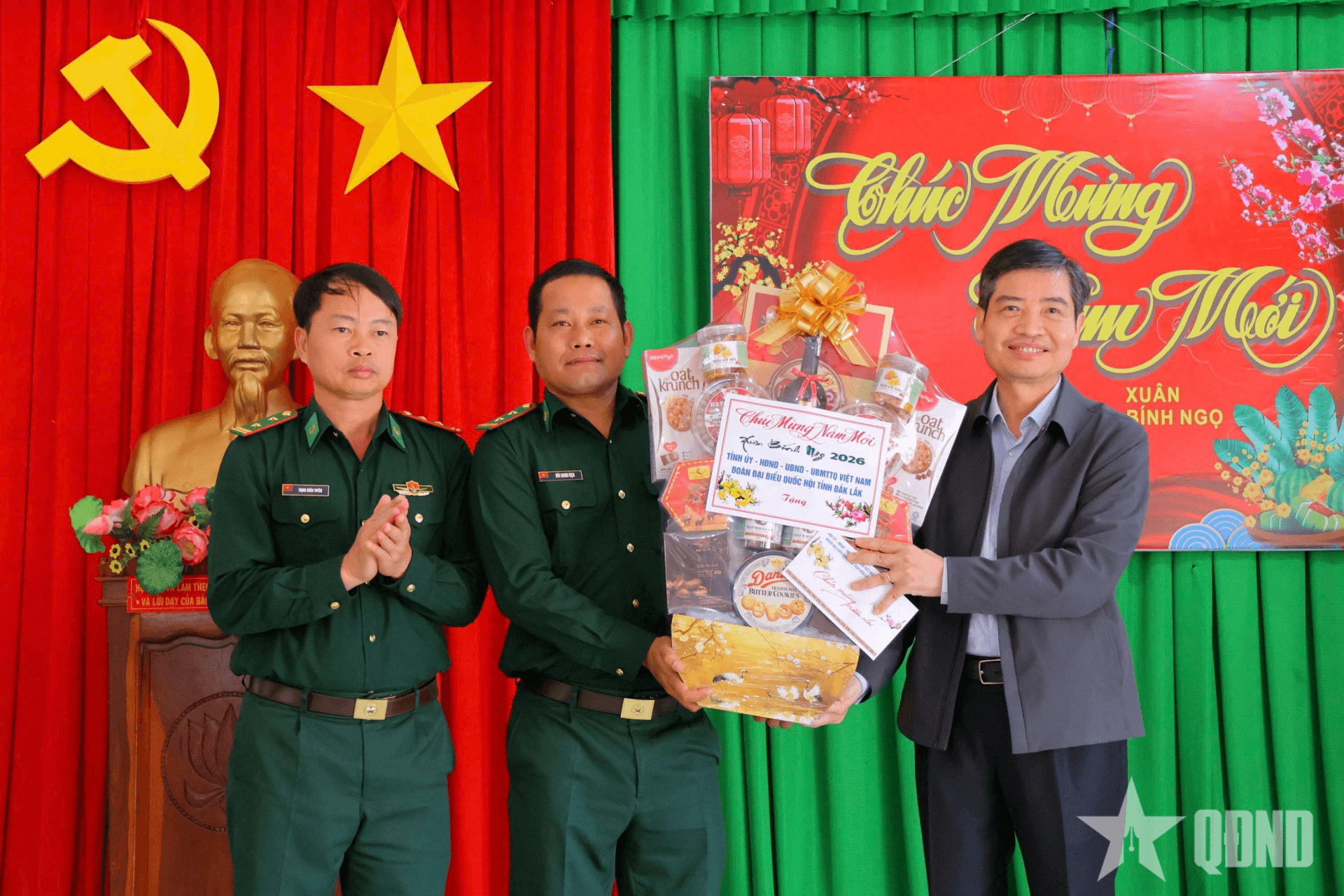 Lãnh đạo tỉnh Đắk Lắk thăm, chúc Tết cán bộ, chiến sĩ bộ đội biên phòng