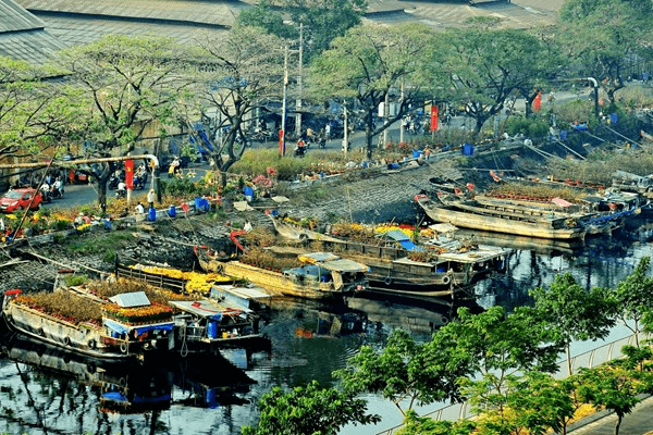 Hào quang truyền thống: Rộn ràng sắc hoa “Trên bến dưới thuyền”