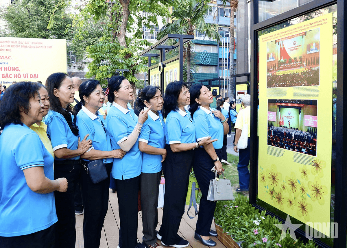 Dấu ấn triển lãm ảnh chào xuân mới