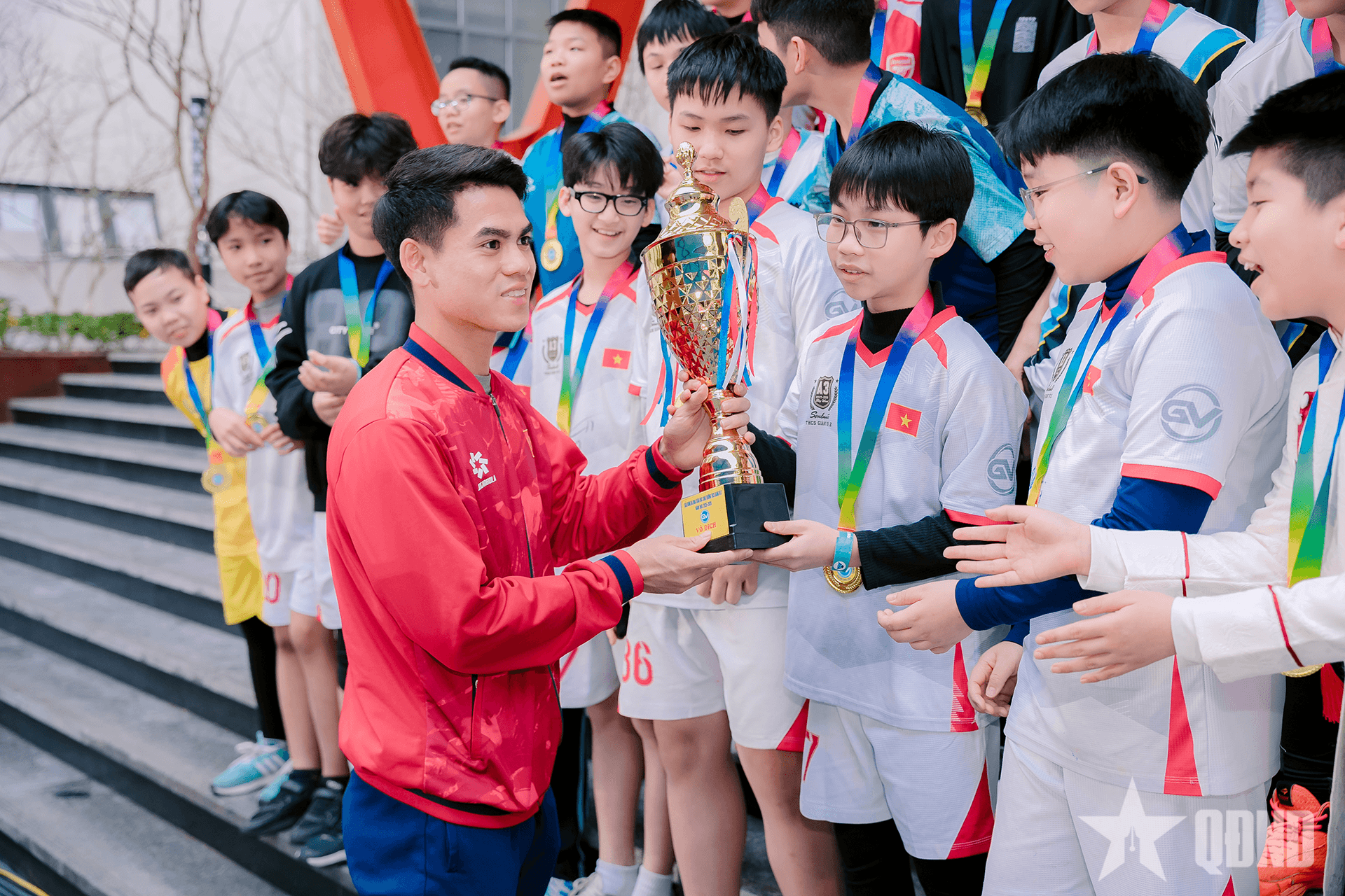 Đội tuyển U23 Việt Nam truyền cảm hứng cho học sinh Trường THCS Giảng Võ 2