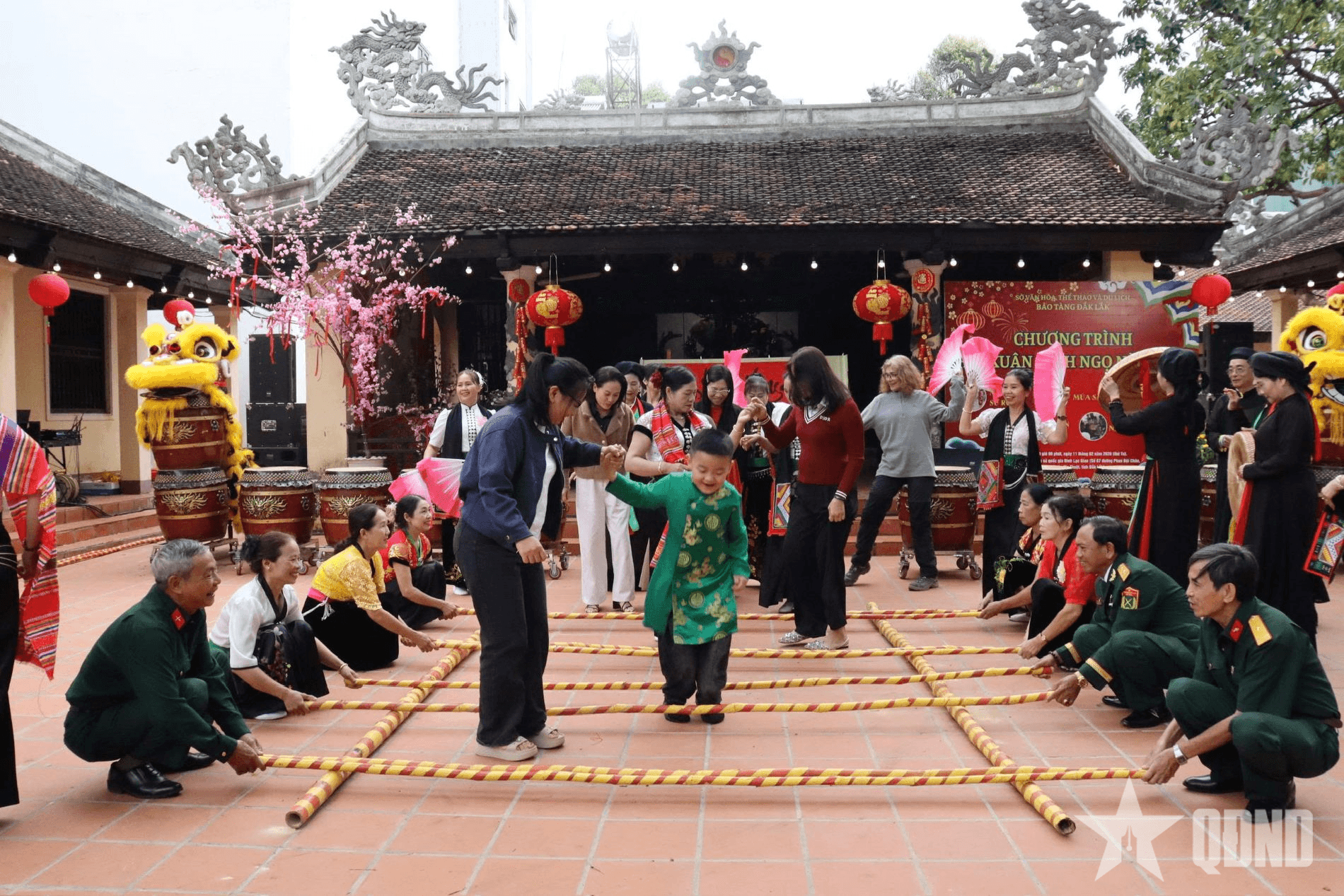 Đắk Lắk: Đình Lạc Giao gìn giữ “hồn Tết” giữa lòng phố thị