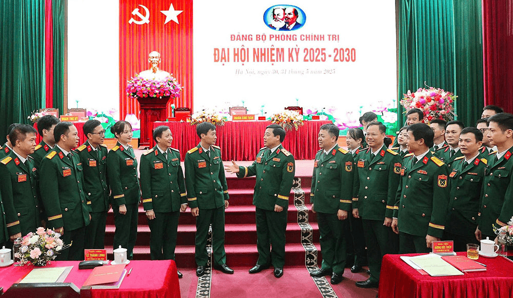 Lãnh đạo xây dựng Đảng bộ Học viện Hậu cần trong sạch, vững mạnh, tiêu biểu