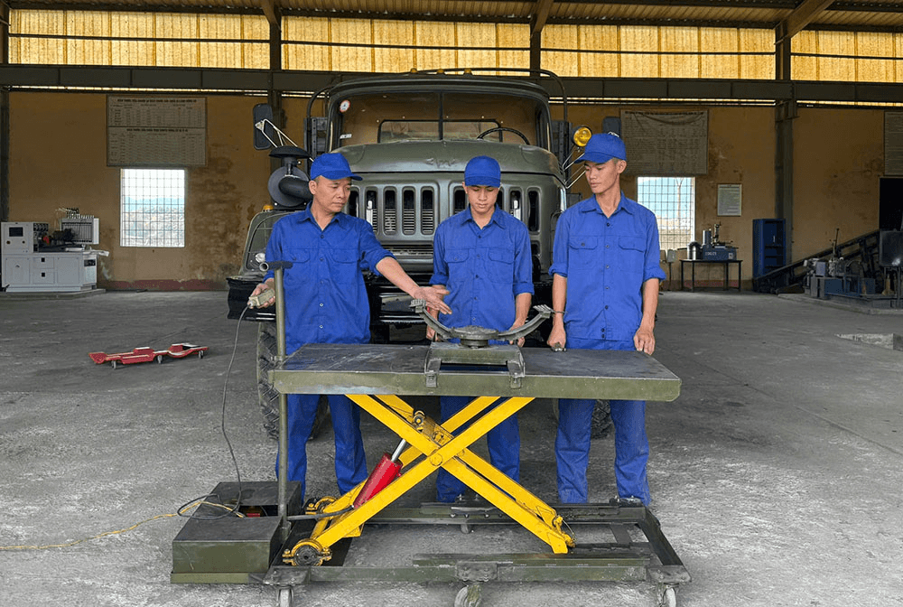 Những đảng viên tiên phong nghiên cứu khoa học