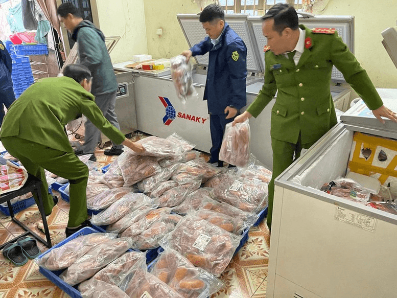 Báo động thực phẩm bẩn tấn công thị trường Tết