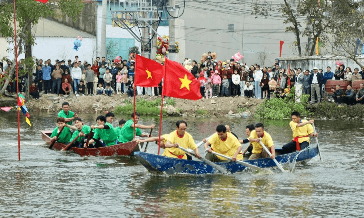 Thanh Hóa: Sôi nổi Lễ hội đua thuyền truyền thống Làng văn hóa Trù Ninh